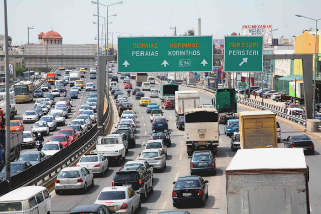 Μποτιλιάρισμα στον Κηφισό λόγω τροχαίου – Στο ρεύμα προς Λαμία (φωτο)