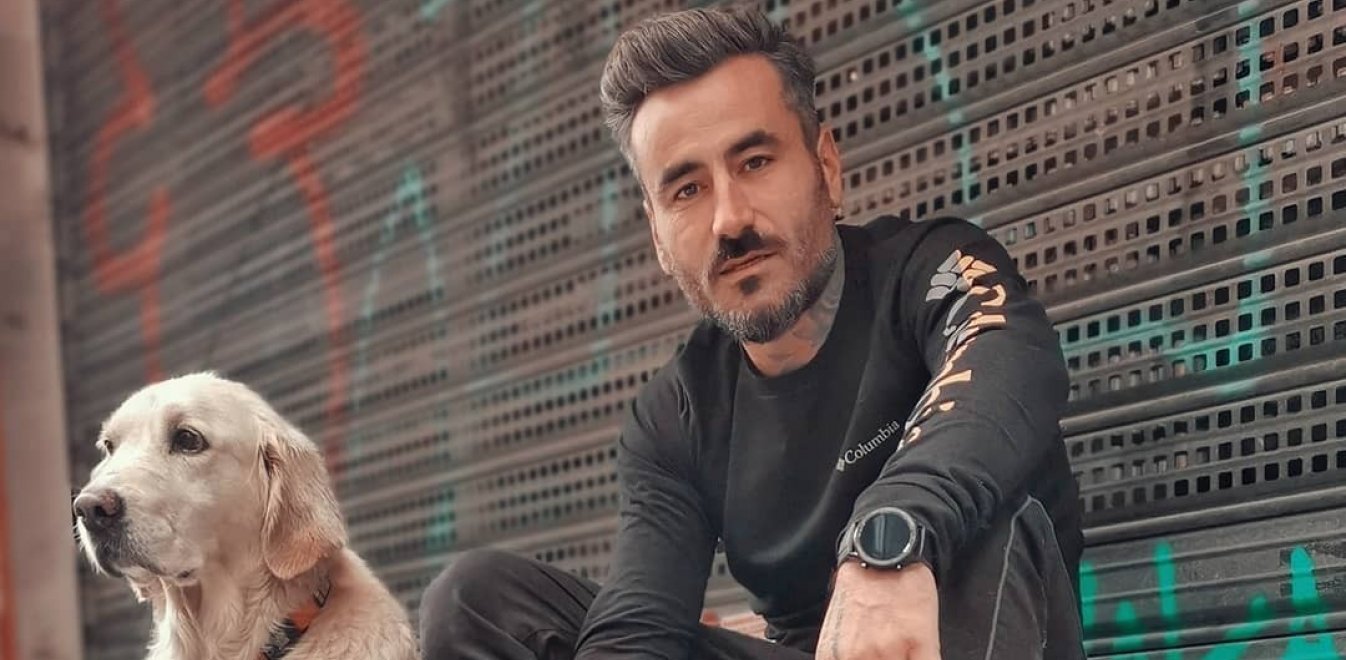 Ο Γ.Μαυρίδης βρήκε τον σωσία του από… άλλον αιώνα – Η επική αντίδρασή του (φωτο)