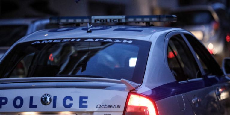 Θεσσαλονίκη: Άγνωστοι πέταξαν τρικάκια στο σπίτι του διοικητή του ΑΧΕΠΑ (φωτο)