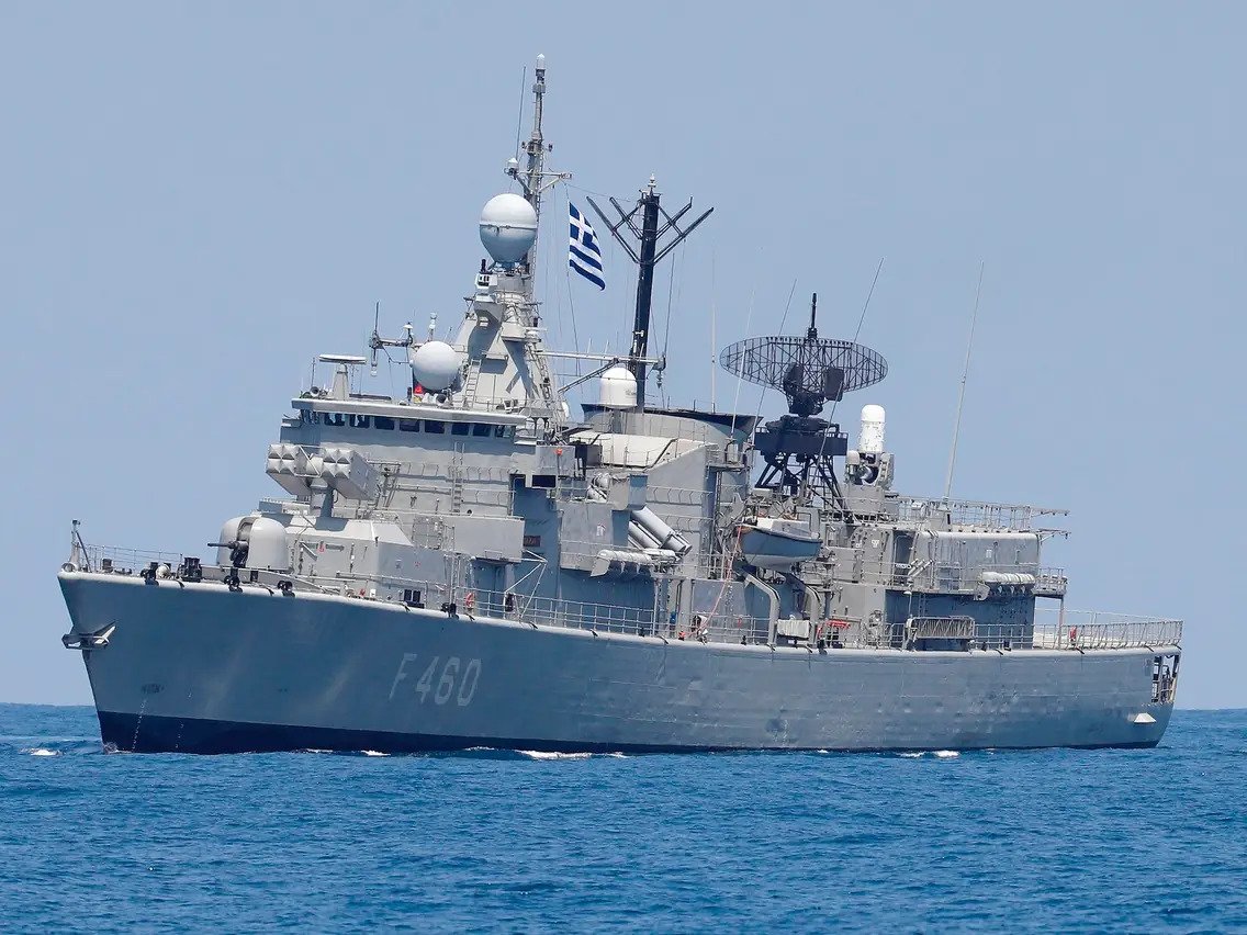 Τουρκική φρεγάτα επιχείρησε να διώξει γαλλικό ερευνητικό σκάφος μέσα στην ελληνική ΑΟΖ (upd)