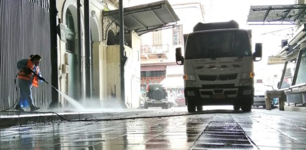Μέρα καθαριότητας και απολύμανσης σήμερα στη Βαρβάκειο Αγορά
