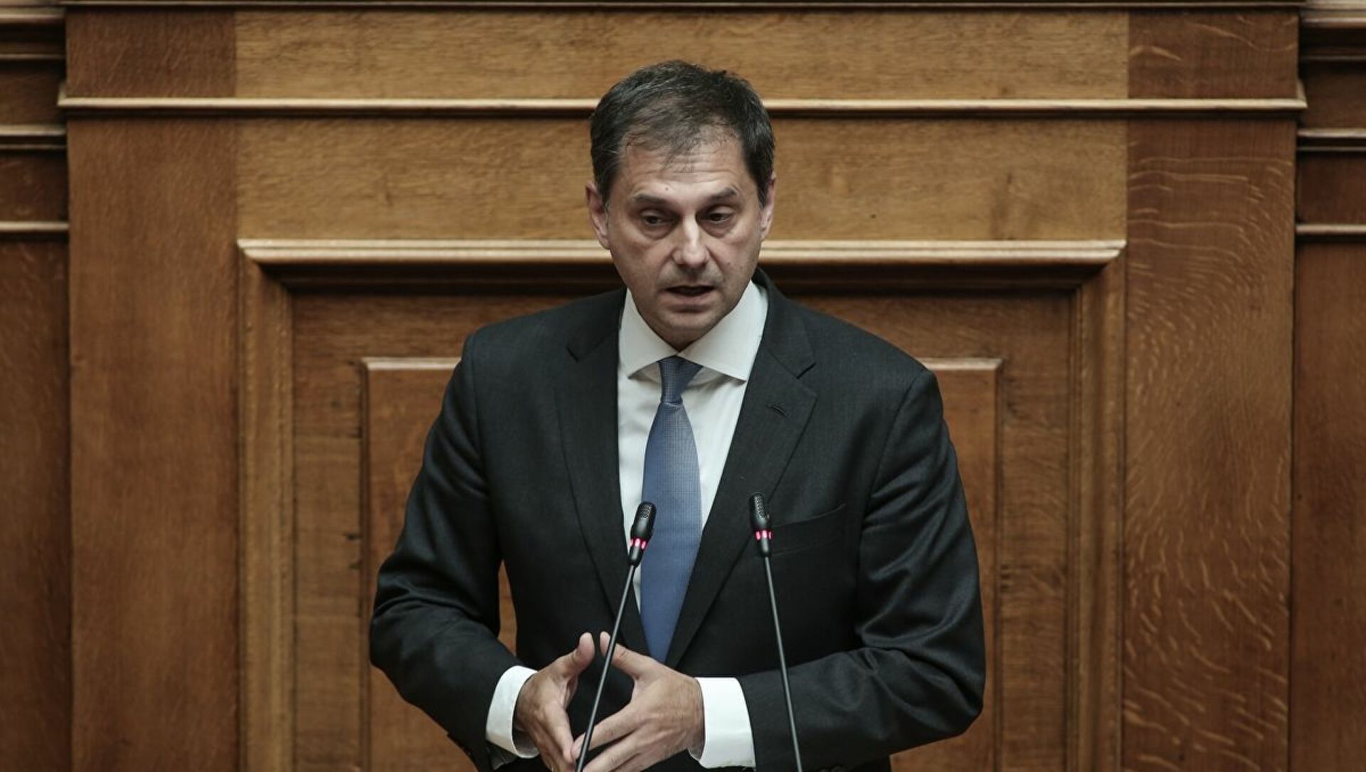 Χ.Θεοχάρης: «Δεν υπάρχουν covid free νησιά, η χώρα είναι ασφαλής» – Πότε εμβολιάζονται οι επαγγελματίες του τουρισμού