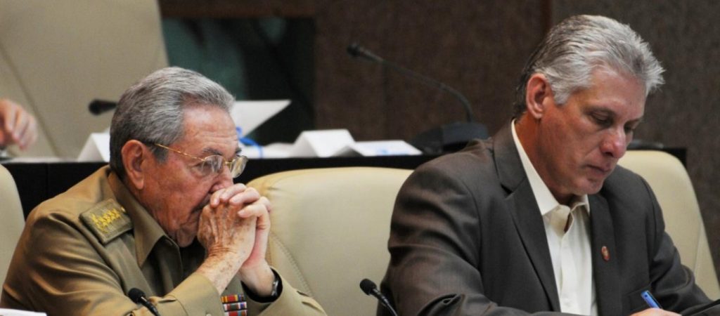 Κούβα: Επίσημος διάδοχος του Ραούλ Κάστρο ο Μιγκέλ Ντίαζ Κανέλ