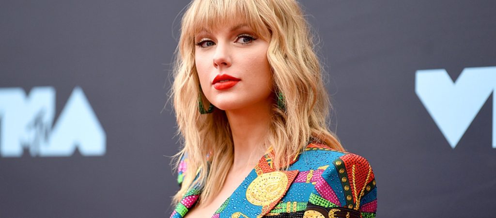 Χειροπέδες σε άνδρα που αποπειράθηκε να εισβάλει στο διαμέρισμα της Τέιλορ Σουίφτ