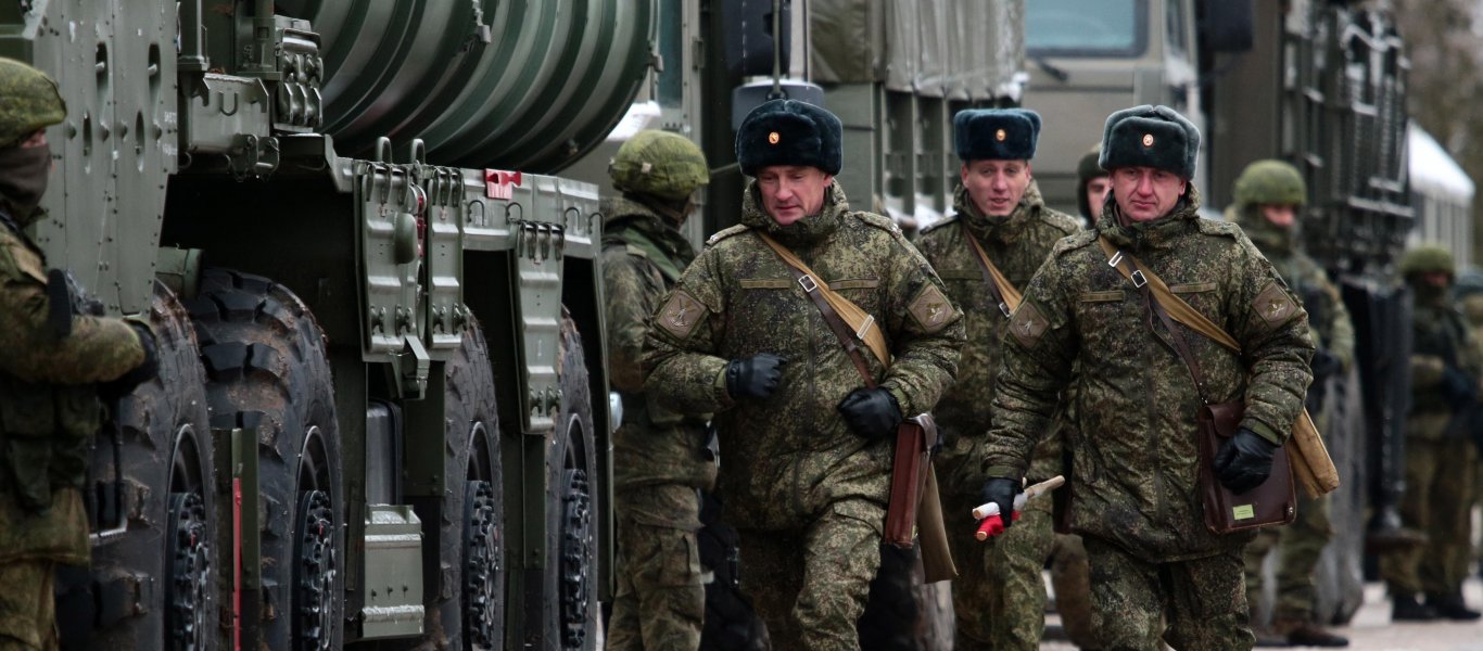 Κίεβο: Κήρυξε σε ύψιστη ετοιμότητα όλες τις στρατιωτικές μονάδες στην Α.Ουκρανία