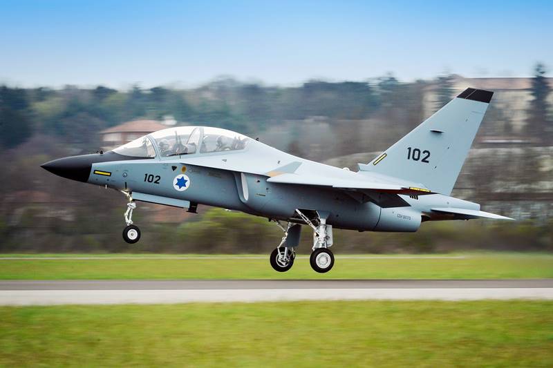 Ερωτήματα από τον ΣΥΡΙΖΑ για τη «σκανδαλώδη αύξηση» σχετικά με την σύμβαση εκπαίδευσης με τους Ισραηλινούς