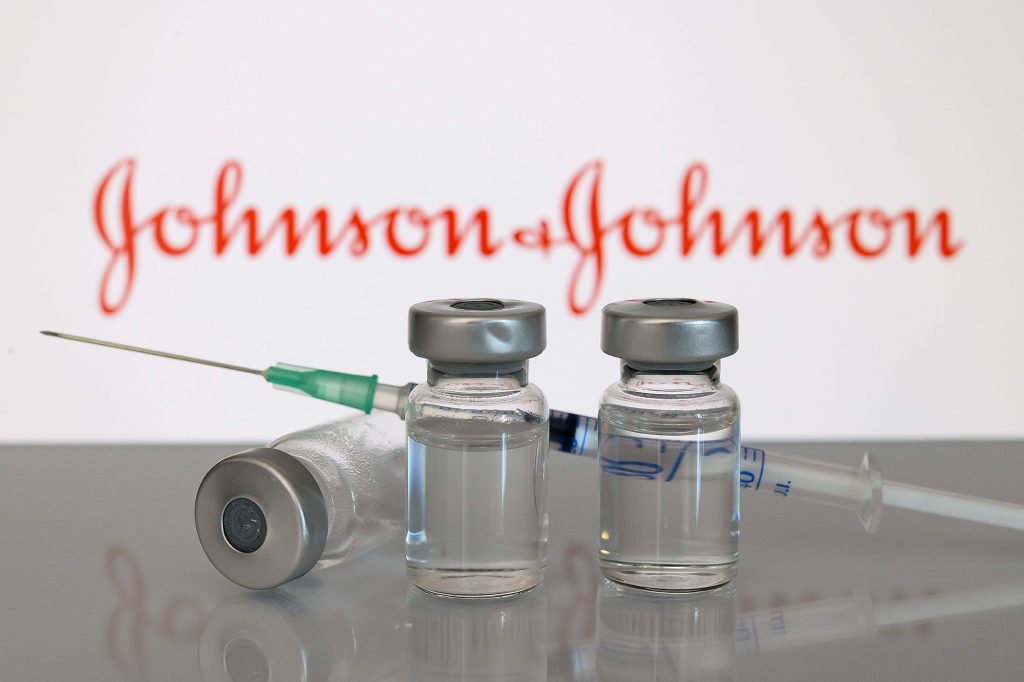 Εμβόλιο Johnson & Johnson: Σήμερα συνεδριάζει ο ΕΜΑ – Τι θα κάνει η Ελλάδα