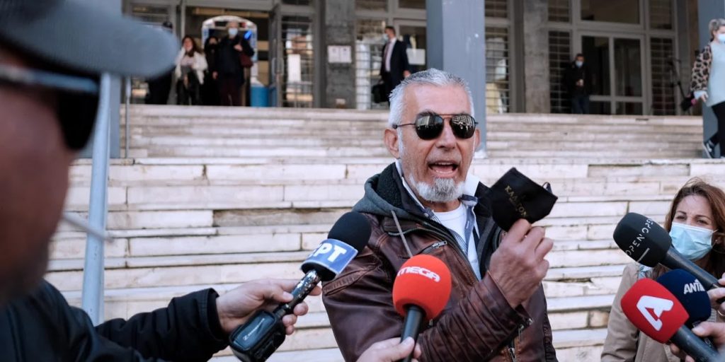 Θέρμη: Δίωξη σε γονέα που δεν ήθελε να κάνει το παιδί του self test (βίντεο)