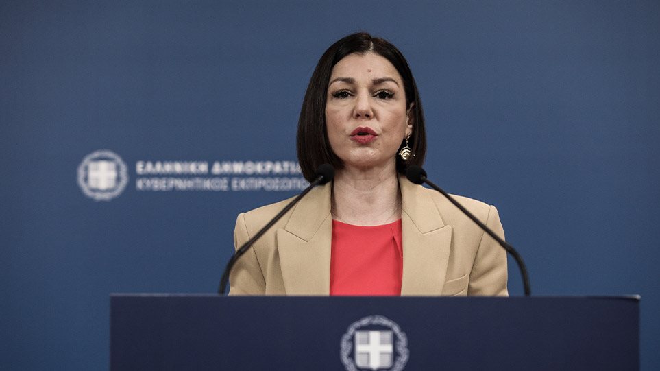 Α.Πελώνη: «Ο ΣΥΡΙΖΑ κάνει κορωνοκαπηλεία – Εμείς ακούμε τις εισηγήσεις των ειδικών»