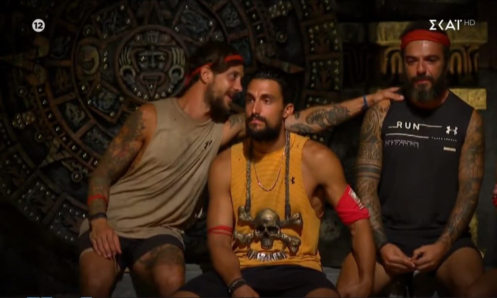Survivor (20/4): Ξένο σώμα στην μπλε ομάδα η Μαριαλένα – Τα δάκρυα του Τριαντάφυλλου (βίντεο)