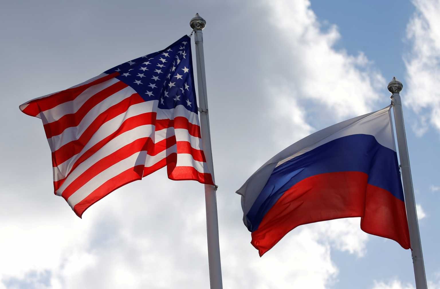 Επιστρέφει για λίγο στις ΗΠΑ ο Αμερικανός πρέσβης στη Ρωσία