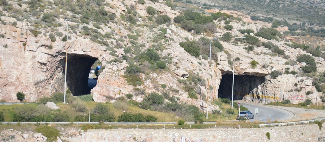 «Τρύπες Καραμανλή»: Ολοκληρώνονται τα έργα – Παραδίδονται στην κυκλοφορία και τα δύο ρεύματα