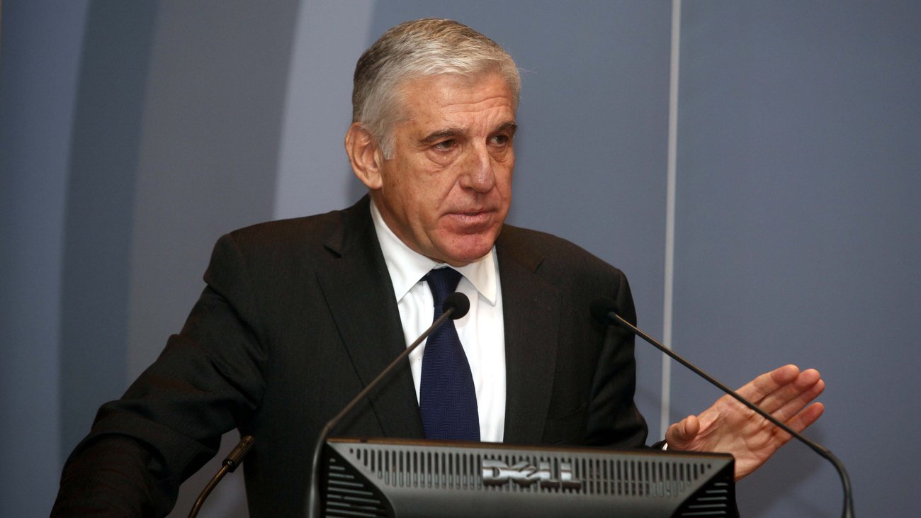 Γ. Παπαντωνίου: Ερευνάται η αγοραπωλησία της βίλας στη Σύρο