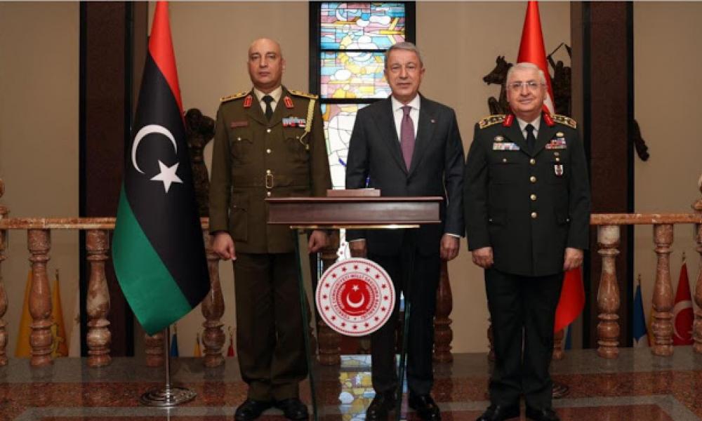 Ο Χ.Ακάρ υποδέχθηκε τον Αρχηγό του Επιτελείου της Λιβύης – Θα δημιουργήσουν και δεύτερη αεροπορική βάση οι Τούρκοι