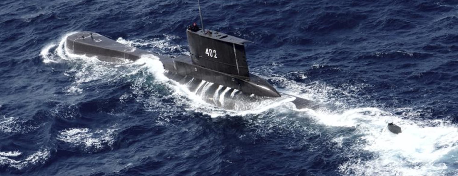 Οι ΗΠΑ στέλνουν αεροσκάφος στην Ινδονησία για να βοηθήσει στις έρευνες για το αγνοούμενο υποβρύχιο