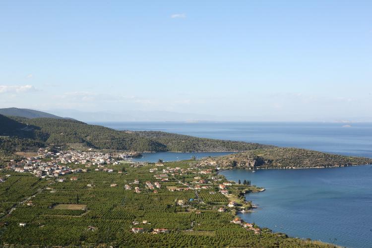 Το γνωρίζατε; – Ποιο ήταν το ελληνικό χωριό που ψηφίστηκε το πρώτο Σύνταγμα της Ελλάδας;