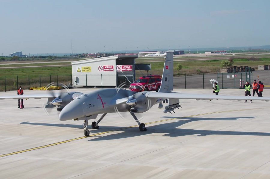 Το πρώτο stand off όπλο για το νέο τουρκικό Μη Επανδρωμένο Μαχητικό Αεροσκάφος είναι γεγονός