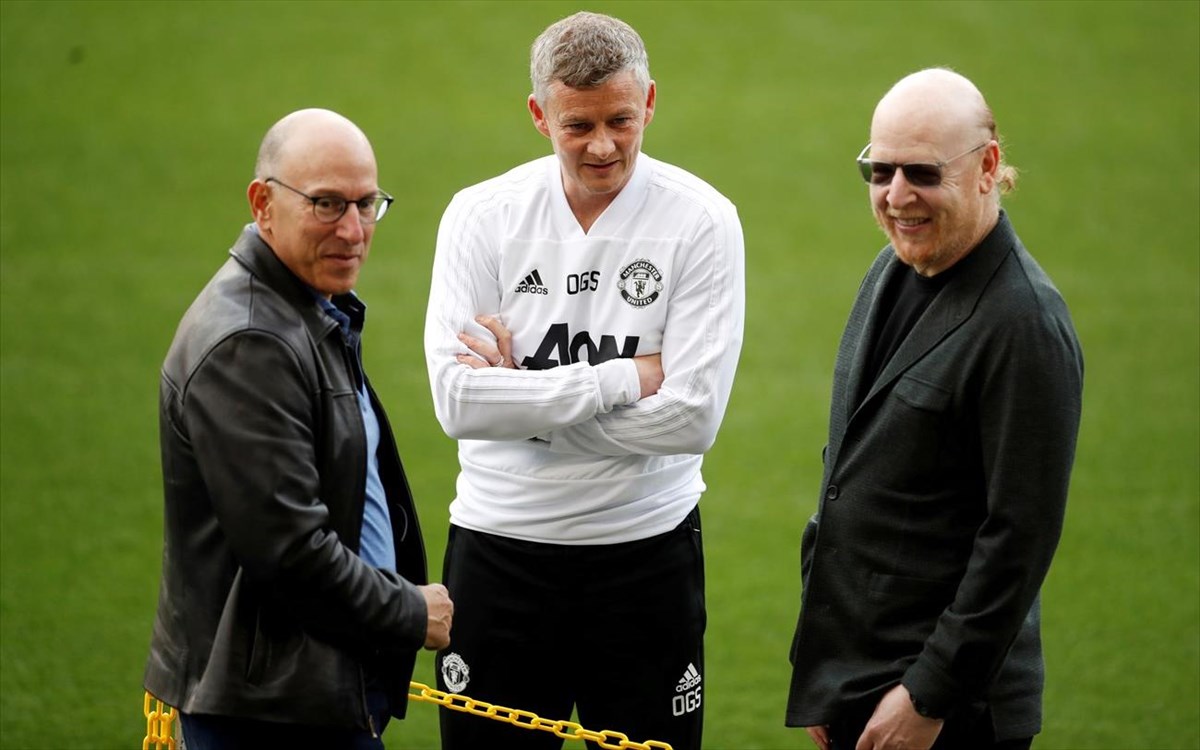 Το αστρονομικό ποσό που ζητούν τα αδέλφια Γκλέιζερ για να πουλήσουν την Μάντσεστερ Γιουνάιτεντ