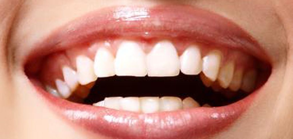 Ματώνουν τα ούλα σας; – Για αυτούς τους δύο τύπους καρκίνου αυξάνεται ο κίνδυνος