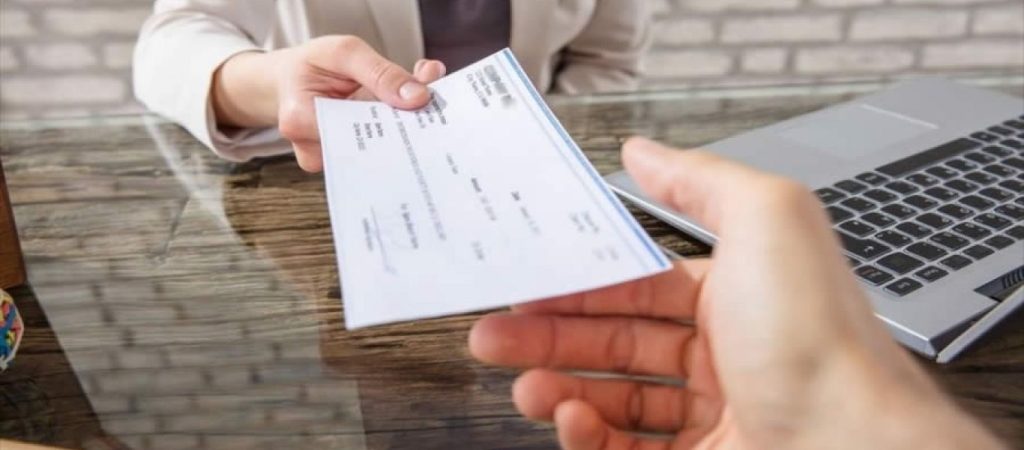 Παράταση για τις επιταγές του Απριλίου – Διευκρινήσεις για το τι ισχύει