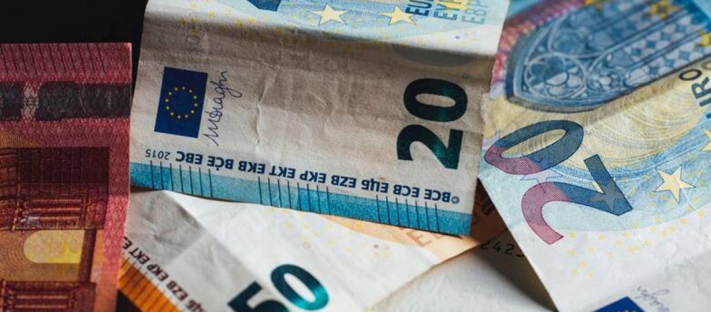 Επιστρεπτέα Προκαταβολή 7: Πότε ξεκινούν οι πληρωμές – Τι προβλέπει η ΚΥΑ