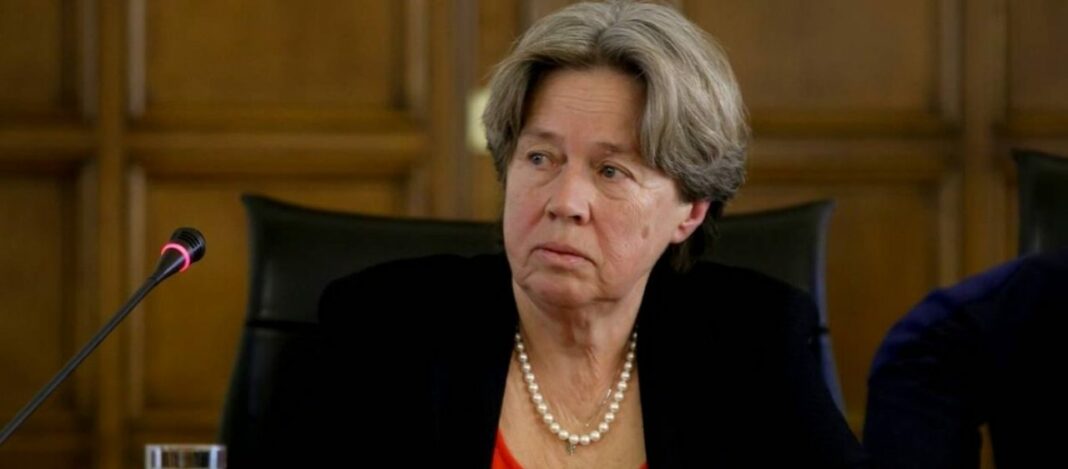 Α.Λινού: «Ίσως χρειαστεί του χρόνου να κάνουμε μια ανανεωμένη δόση εμβολίου»