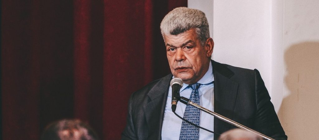 Ι.Μάζης: Το Μεταναστευτικό και η κατάρριψη των Μύθων του