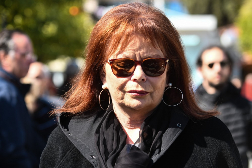 Νέο ιατρικό ανακοινωθέν για τη Νόρα Κατσέλη – Βγήκε από τη ΜΕΘ