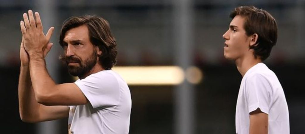 Aνατριχιαστικές απειλές για τον γιο του Α.Πίρλο στα social media – «Να πεθάνεις μαζί με τον πατέρα σου»