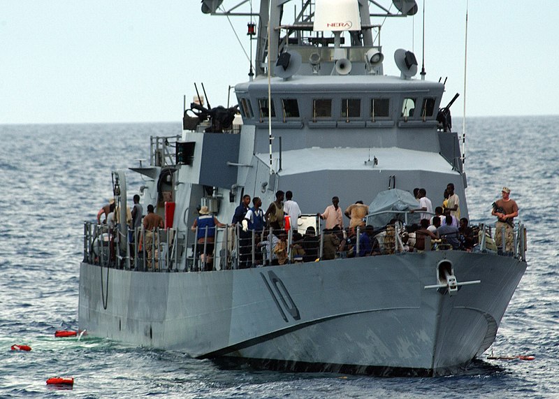 Σοβαρό επεισόδιο στον Κόλπο: Αμερικανικό περιπολικό σκάφος  έριξε προειδοποιητικά πυρά σε ιρανικά σκάφη