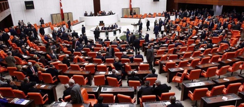 Η τουρκική Εθνοσυνέλευση καταδικάζει Τ.Μπάιντεν και ΗΠΑ για την αναγώριση της γενοκτονίας των Αρμενίων