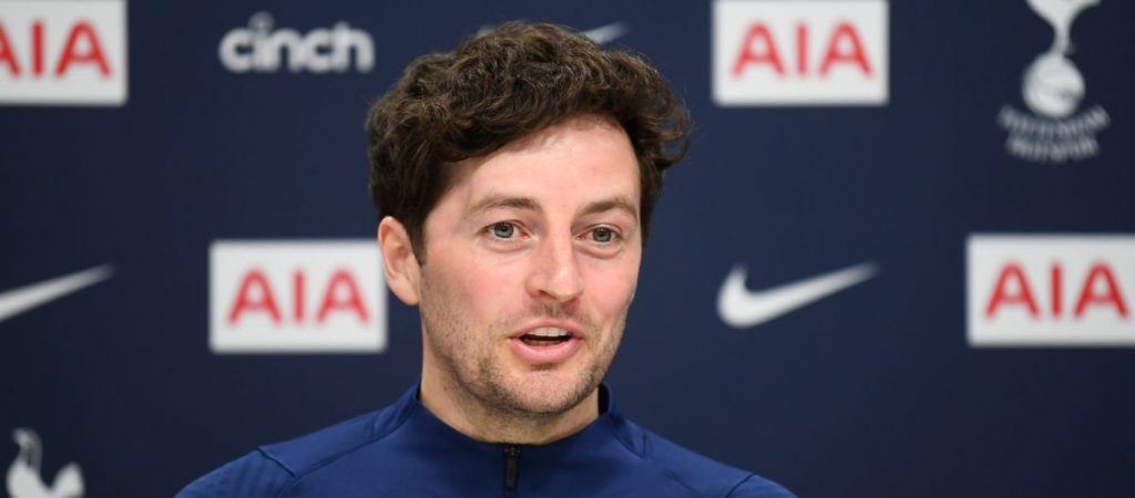 Συγκλονιστική η ιστορία του νέου προπονητή της Τότεναμ – Με 28 βίδες στο κεφάλι (φώτο)