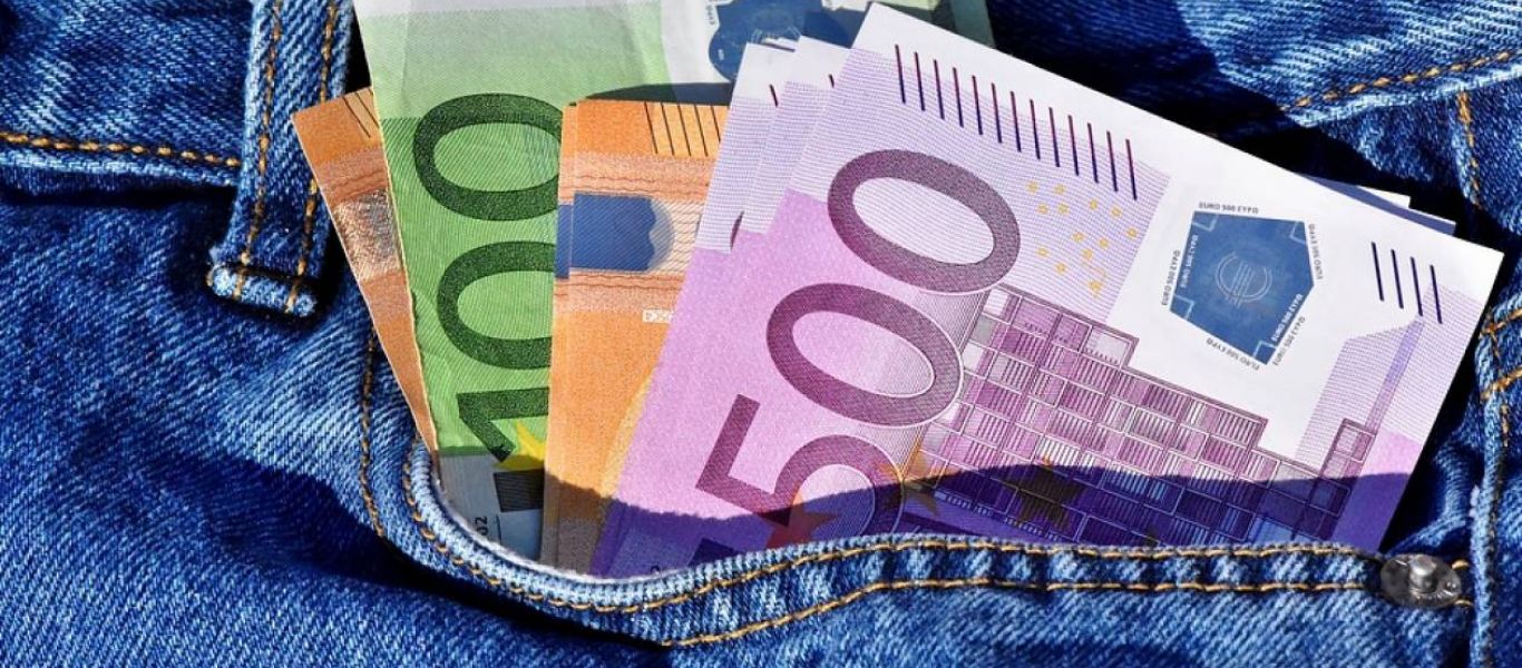 Εφορία: Δείτε ποιοι μπορούν να επανενταχθούν στη ρύθμιση 100-120 δόσεων