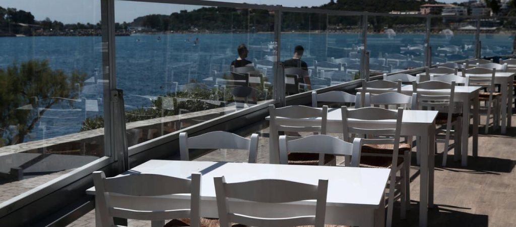 Π.Σταμπουλίδης: «Θα ανοίξουν καφέ – μπαρ σε εξωτερικούς χώρους – Σήμερα ή αύριο θα εκδοθεί η ΚΥΠ με τις διευκρινήσεις»