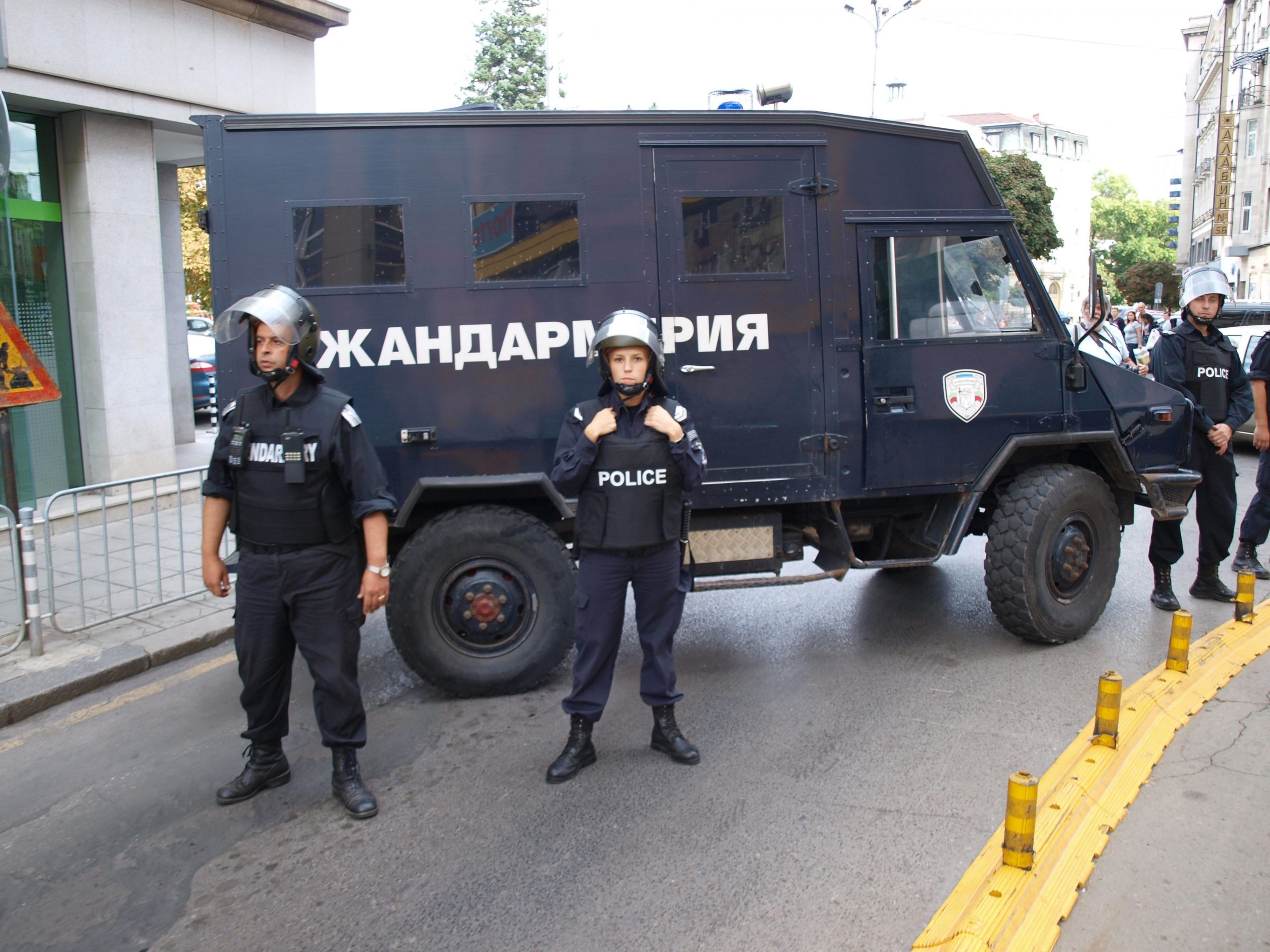 Η Βουλγαρία ερευνά υποθέσεις εκρήξεων σε αποθήκες πυρομαχικών: Τις συνδέει με έξι Ρώσους