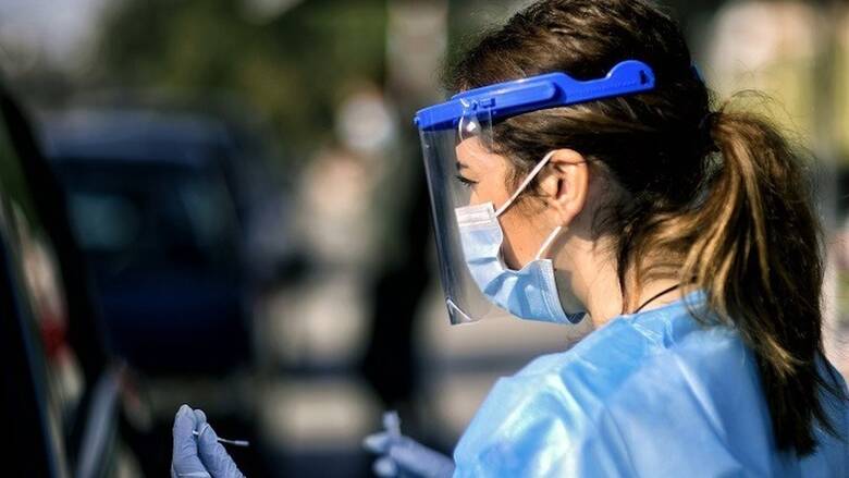 Καθηγητής Τζανάκης: «Μετά τις 20 Μαΐου θα πέσουμε κάτω από τα 3.000 κρούσματα – Υπάρχει πολύ αργή αποκλιμάκωση»