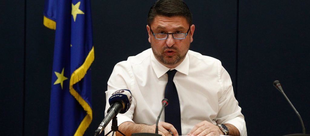 Η κυβέρνηση εμπαίζει σαδιστικά τους Έλληνες: Πήρε πίσω την κατάργηση του SMS