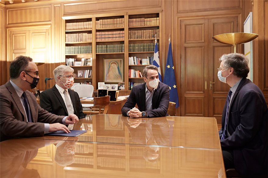 Με τον Ισραηλινό καθηγητή Αρμπέρ για το φάρμακο κατά της Covid συναντήθηκε ο Κ.Μητσοτάκης – Όσα συζήτησαν (βίντεο)