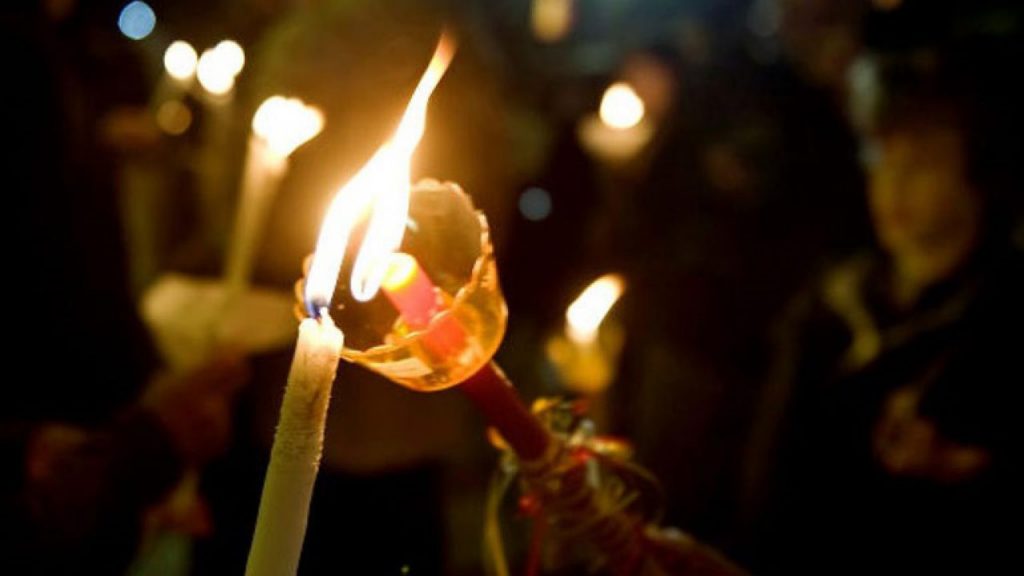 Ανακοίνωση-κραυγή από χριστιανικά σωματεία για την Ανάσταση στις 9 το βράδυ