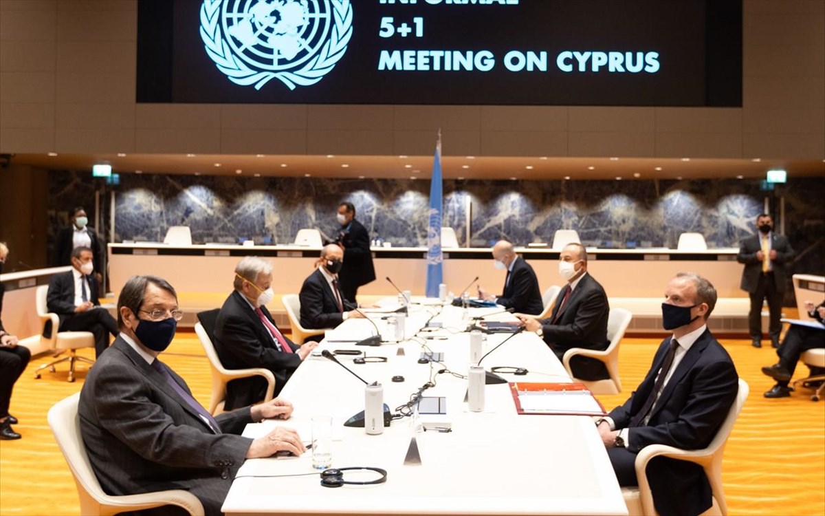 Πενταμερής για Κυπριακό: Το χρονικό ενός προδιαγεγραμμένου ναυαγίου – Τουρκία: «Δύο κράτη ή τίποτα»