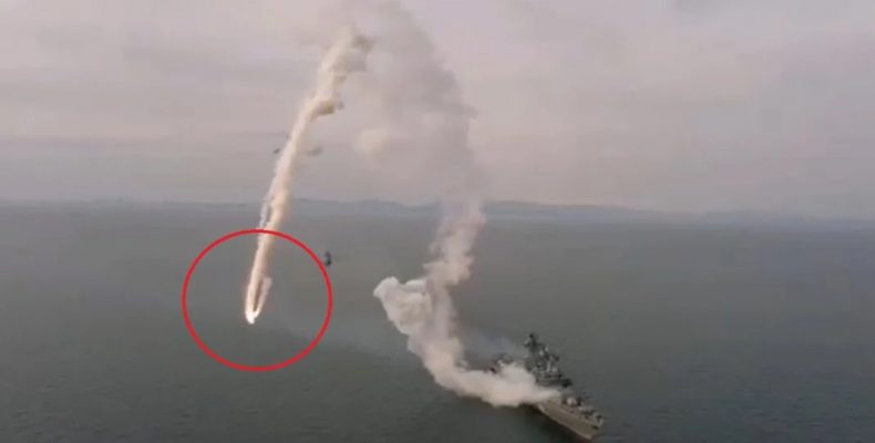 Ρωσία: Η εκτόξευση πυραύλου κρουζ τύπου Kalibr τελικά δεν πήγε όπως περίμεναν (βίντεο)