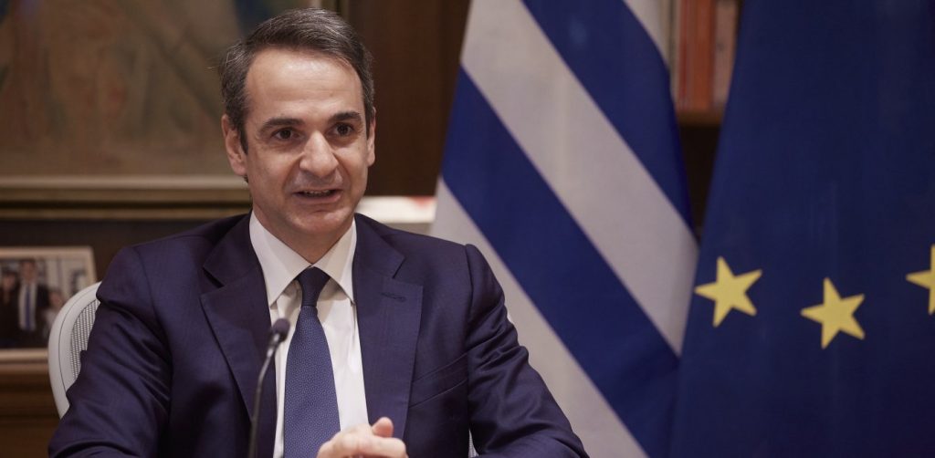 Με χρυσά & μπλε αυγά ευχήθηκε ο Κ.Μητσοτάκης «Καλή Ανάσταση» – Πουθενά οι λέξεις «Ελλάδα & Ορθοδοξία»