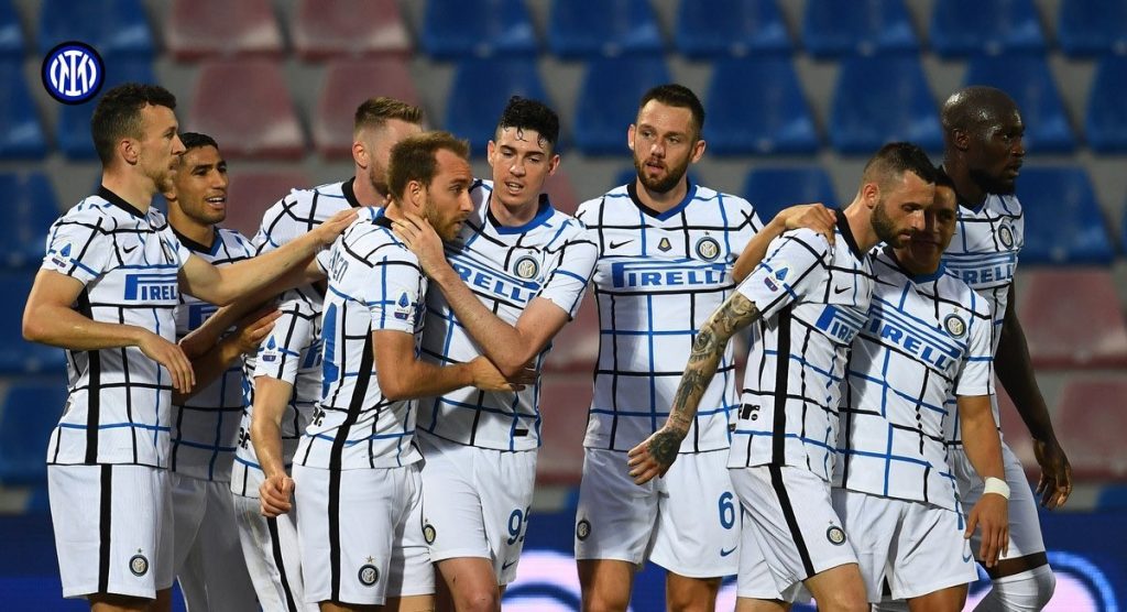 Ιταλία: Πρωταθλήτρια μετά από 11 χρόνια η Ίντερ!