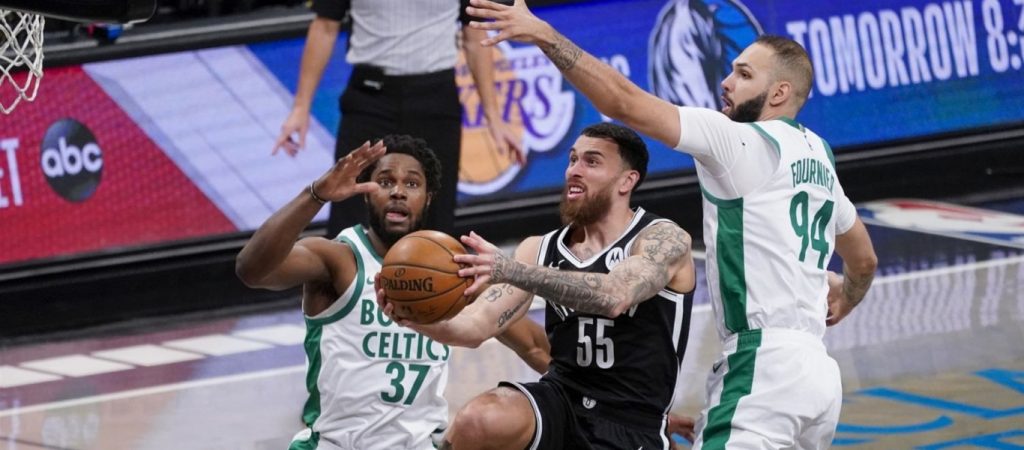 Συνεχίζει την καριέρα του στο ΝΒΑ ο Μ.Τζέιμς – Νέο 10ήμερο συμβόλαιο