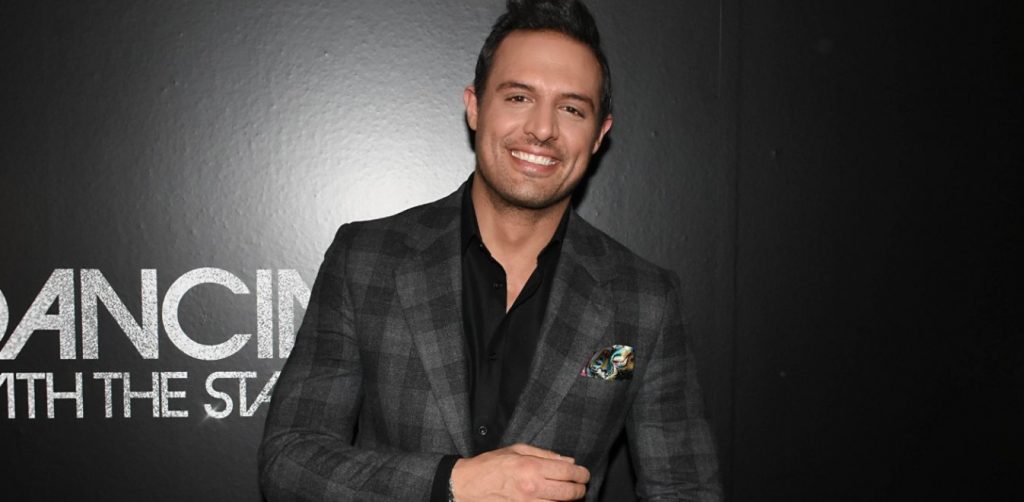 Σάλος με τη φράση του Σ.Πούμπουρα: «Αντί να κάθεσαι σπίτι πήγαινε να δουλέψεις δωρεάν»