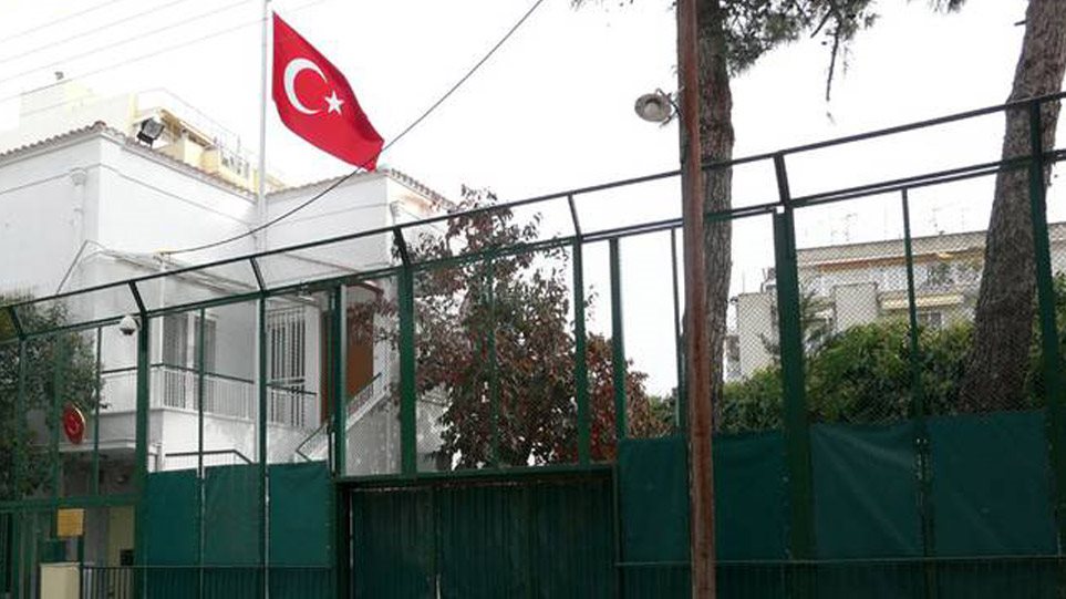 Στην Ελλάδα ο τούρκος υφυπουργός εξωτερικών; – Αναφορές για «περιοδεία» στην Θράκη!