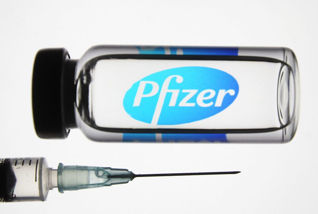 Εμβόλιο Pfizer: Ο Καναδάς ενέκρινε τη χρήση του για παιδιά 12-15 ετών