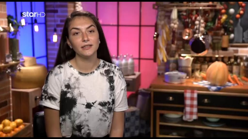 «Μου αρέσουν και τα δύο φύλα»: Η Μαρία Λαζαρίδου από το MasterChef μίλησε για τις σεξουαλικές προτιμήσεις της (βίντεο)