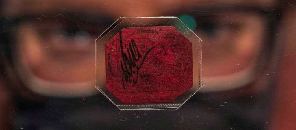 Σε δημοπρασία στις 8 Ιουνίου το ακριβότερο γραμματόσημο του κόσμου – Κοστολογείται 15 εκατ. ευρώ (βίντεο)