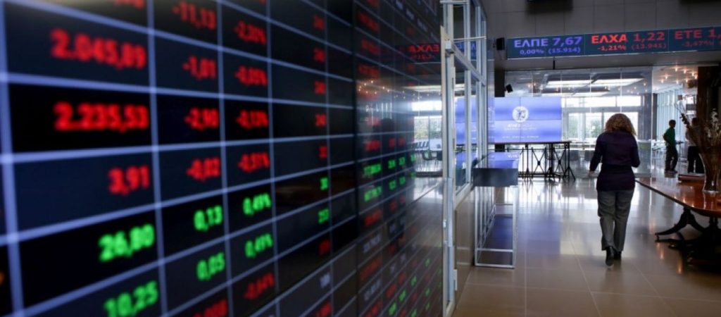 Ισχυρή πτώση και έκρηξη τζίρου στο Χρηματιστήριο